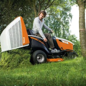 TONDEUSE AUTOPORTÉE THERMIQUE STIHL RT 6112 ZL – Image 3