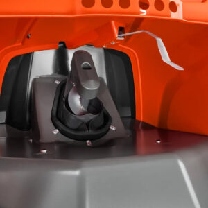 Tondeuse autoportée Husqvarna RC 320Ts AWD avec sac de ramassage 300L Sans plateau – Image 13